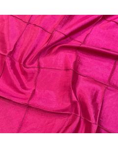 Runner Pintuck Taffeta Fuschia