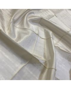 Runner Pintuck Taffeta Ivory